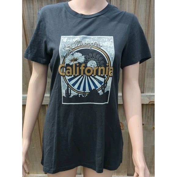 Wrangler Tops - Wrangler Rooted Collection Women's California Graphic Tee Black‎ Shirt Small